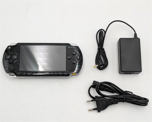 Playstation Portable - PSP-1004 - Sort - SNR 00-27400021-PSP1004 (B Grade) (Genbrug) 